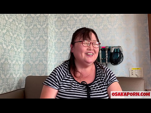 ❤️ Fet japansk mamma visar sina enorma bröst och njuter av en sexleksak. En 51-årig asiatisk mamma berättar om sin sexuella erfarenhet. Yukiko 1 OSAKAPORN fet milf ️ Sexvideo at sv.marketapp.top
